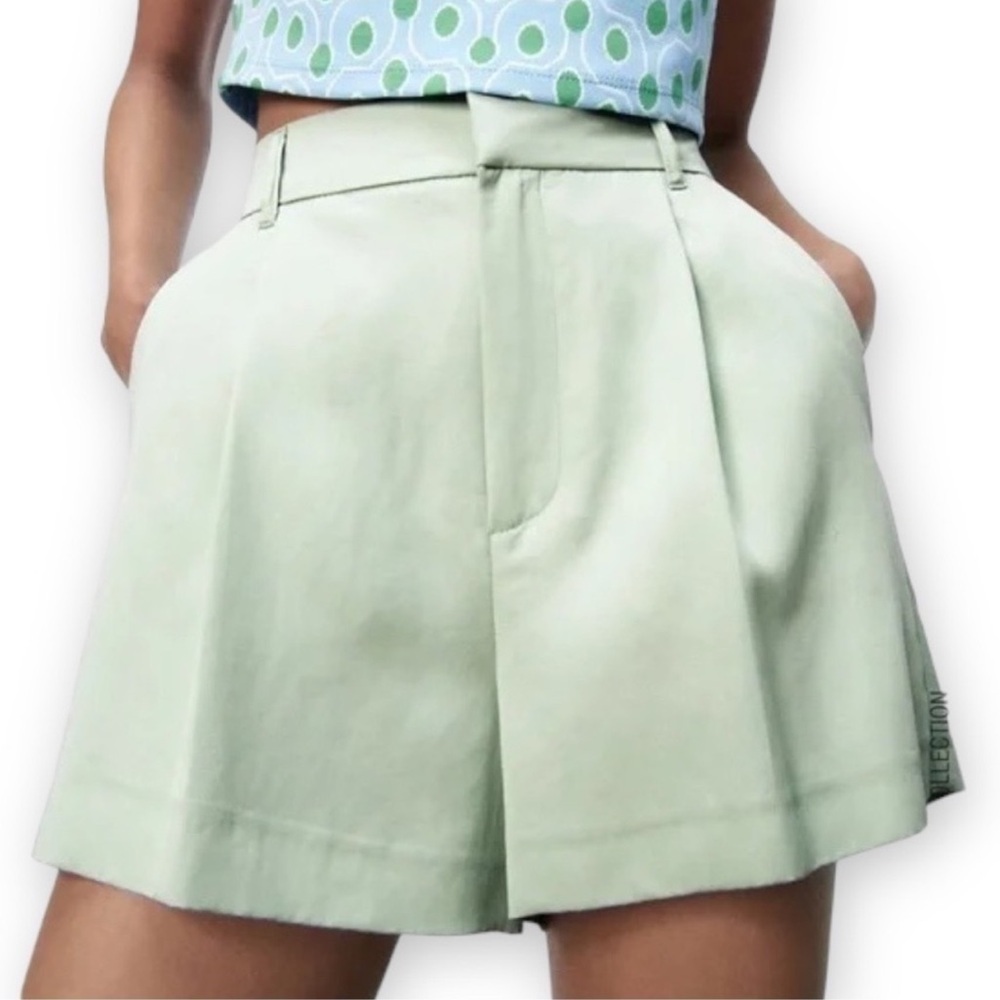 Zara Sea Green Pleated Shorts - Picture 2 of 8